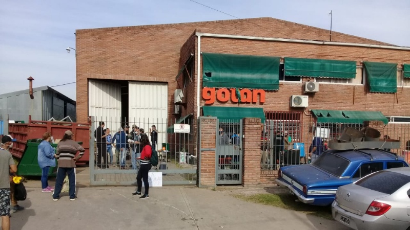 Parque Industrial de Burzaco: Importante olla popular en Gotan