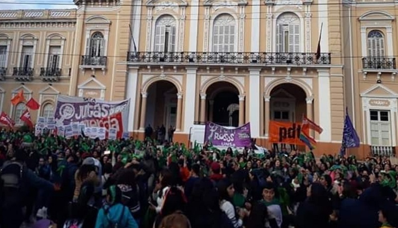 Este 3J habrá pañuelazo en Salta: la pelea por nuestros derechos no se toma cuarentena