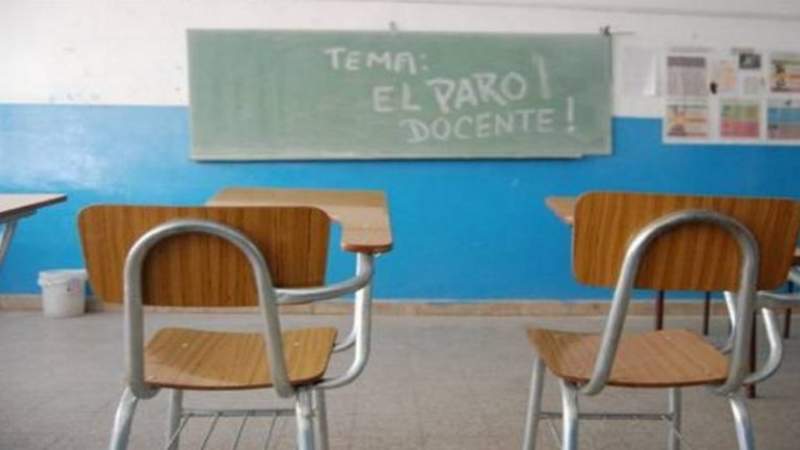 Villa Constitución: desde abajo crece el paro docente