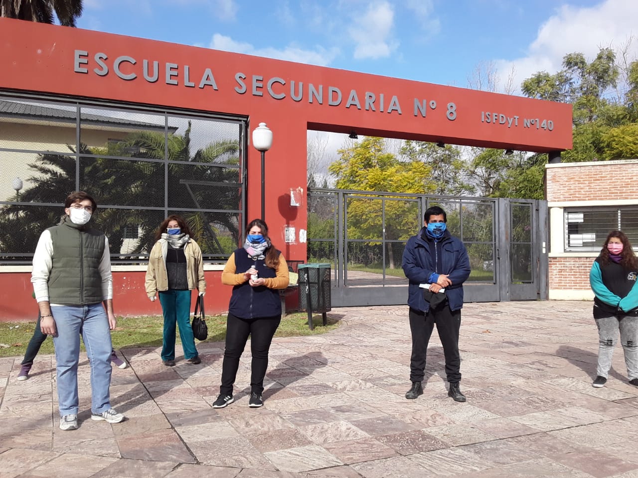 Estudiantes y docentes del ISFD y T 140 de Tigre se organizan frente a la crisis 