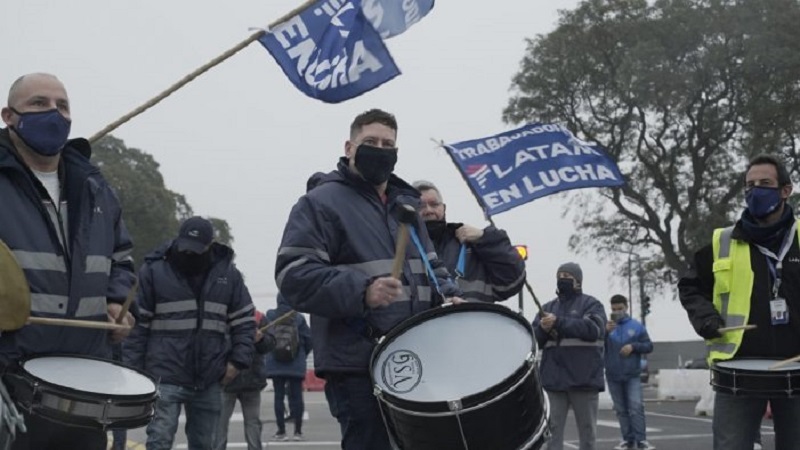 Asamblea Nacional aeronáutica contra el ajuste que deja correr el Gobierno y la pasividad de los sindicatos