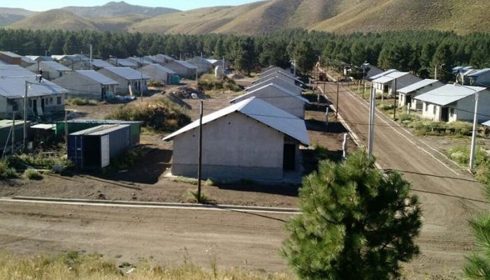 Exigen la construcción de 4.000 viviendas que faltan en San Martín de los Andes