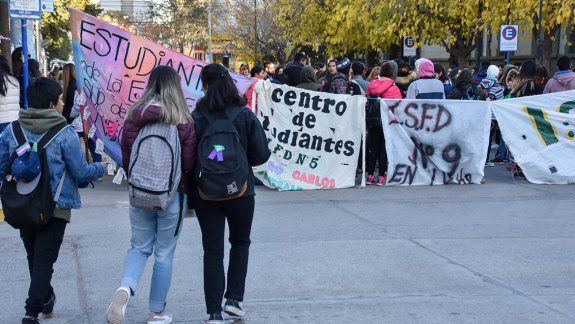 Se vuelve a poner en pie la Coordinadora de estudiantes terciarios de Neuquén 