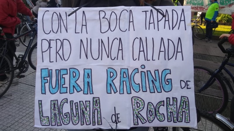 Rechazan negocios inmobiliarios de Racing sobre humedales de la Laguna de Rocha