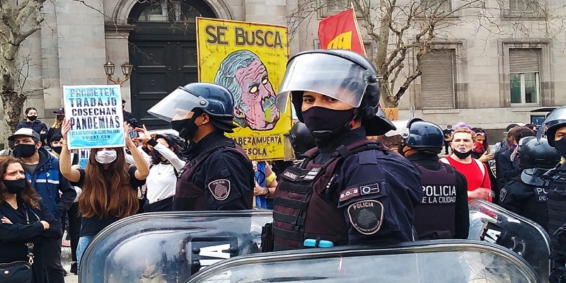 Juventud en la calle: ¿dónde están les que sí quieren enfrentar a la derecha?