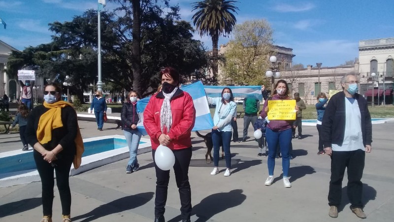 Enfermera de Junín: "Ganamos $17.400 con una carga horaria de 30 horas semanales"