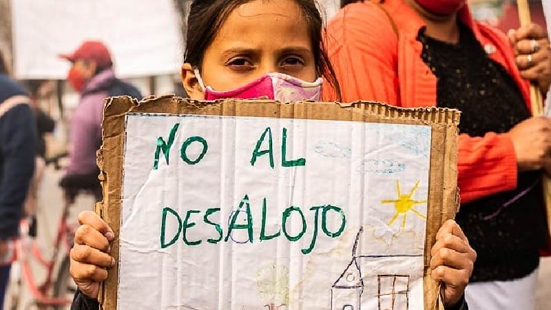 El Centro de Estudiantes de Fonoaudiología se suma al #NoAlDesalojo de las familias de Guernica