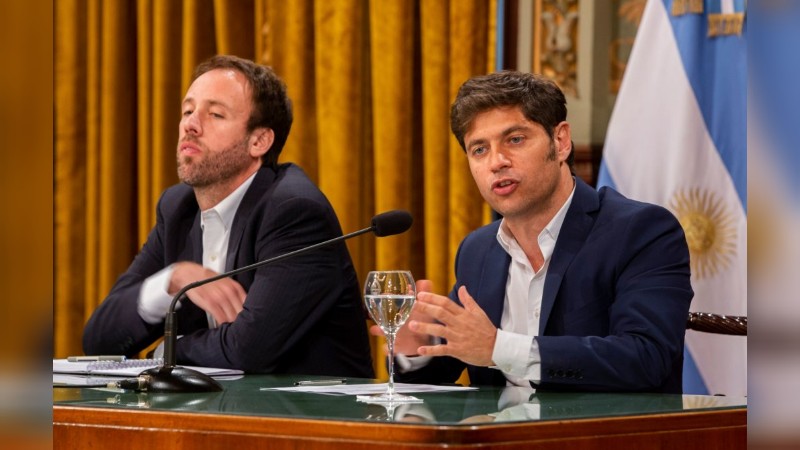 Kicillof acuerda con los gremios estatales paritarias de pobreza