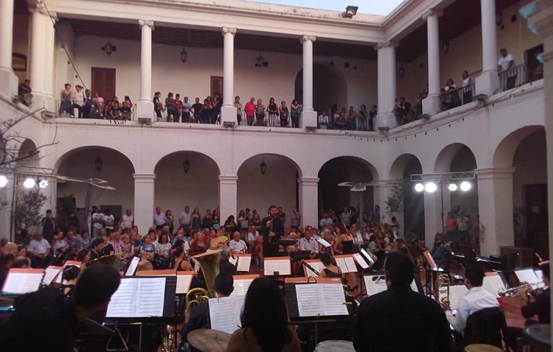 La Banda y el Coro Juvenil de la municipalidad de Córdoba denuncian falta de pago de becas