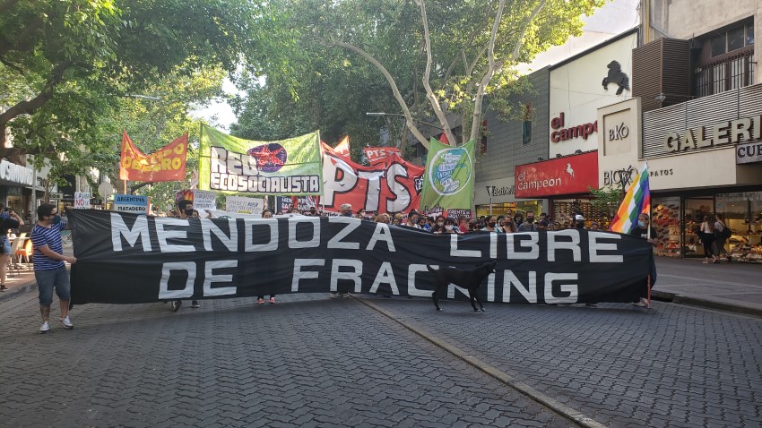 Mendoza: marcha contra la emergencia socioambiental y el extractivismo