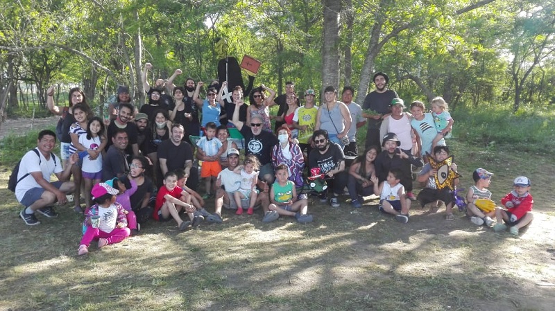 La Plata: jornada cultural en la recuperación de tierras de Los Hornos