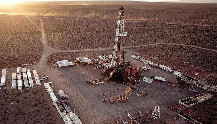 Aporte a las “grandes fortunas”: un 25 % para subsidiar el fracking