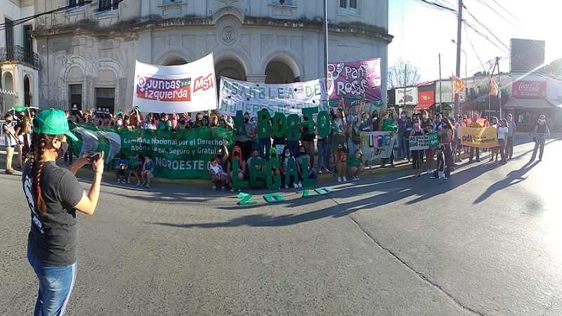 Pilar: Exigen a la Asamblea de Mujeres que se sume a la lucha de la familia de Iris