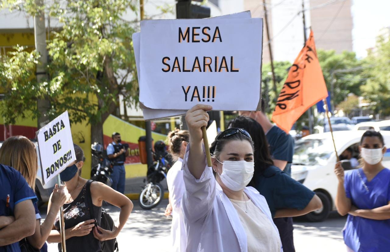 Reclamos y movilizaciones en tierra de Vaca Muerta