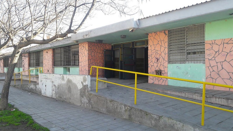 Colegio técnico de Neuquén se organiza por condiciones infraestructurales, sanitarias y pedagógicas