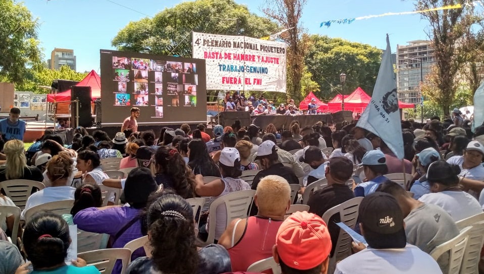 Plenario piquetero votó plan de cortes y acampes para marzo