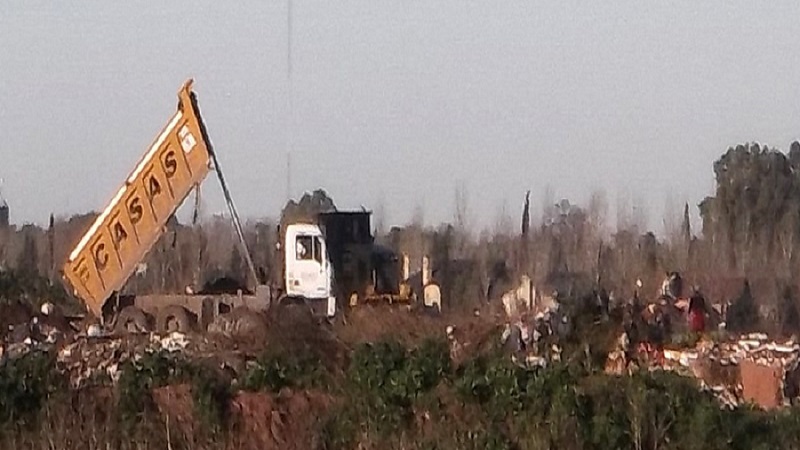 Movilización a la Municipalidad de Malvinas Argentinas contra basural