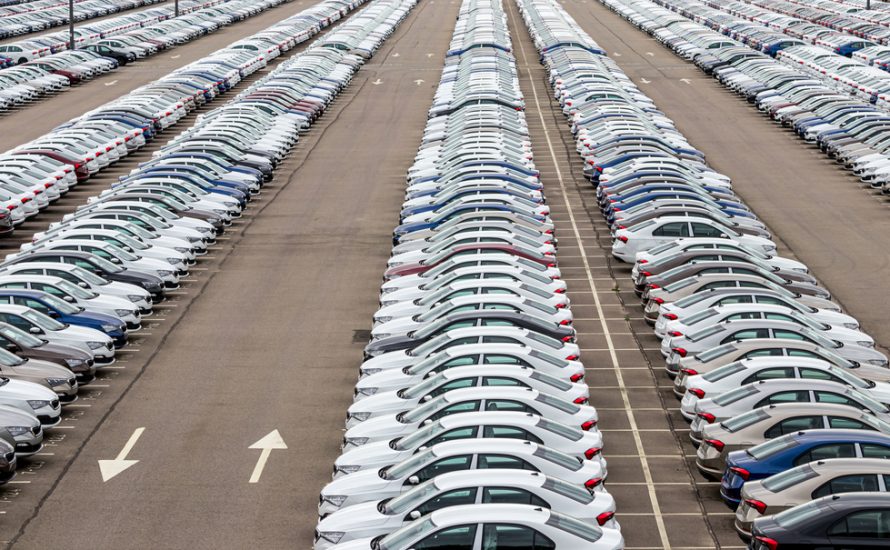 Los Verdes en Alemania: en autos eléctricos hacia el apocalipsis