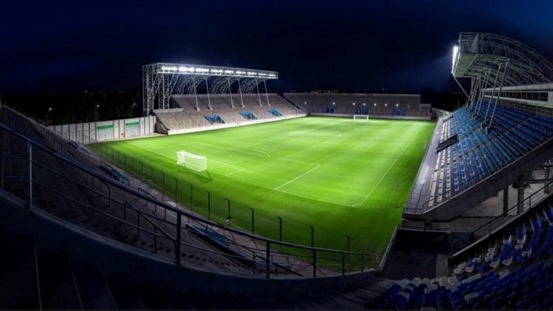 San Nicolás: Passaglia usa el Estadio para jugar con sus amigos