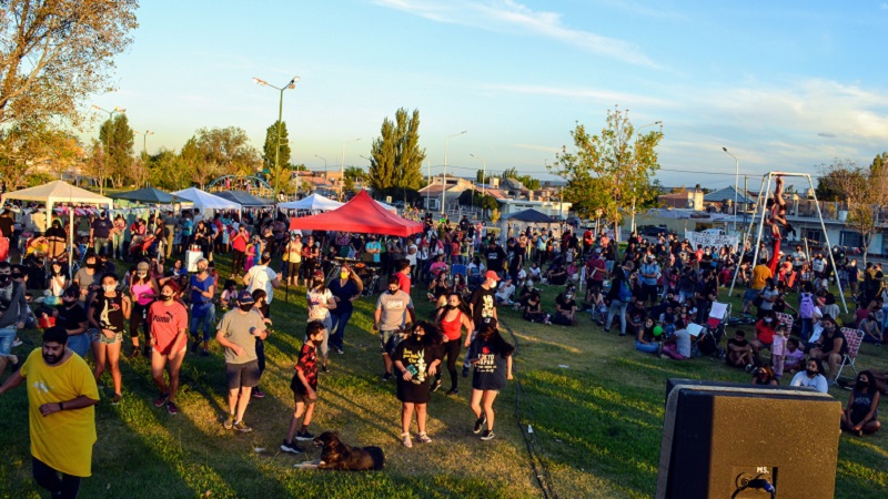  Fotogalería | Importante festival de la salud pública en lucha de Neuquén