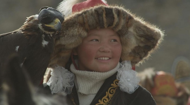 Aisholpan de Mongolia y las reinas vendimiales de Mendoza