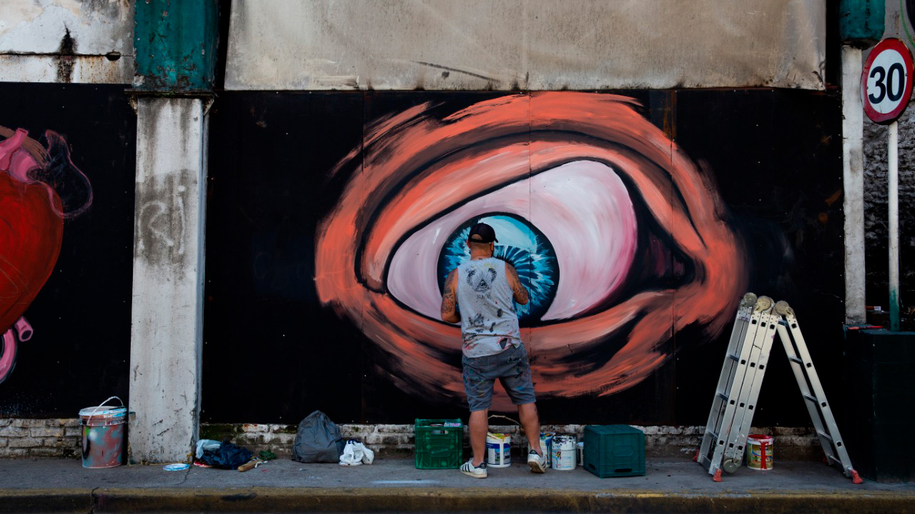 Aparecieron tapados los murales por la memoria de los pibes y pibas