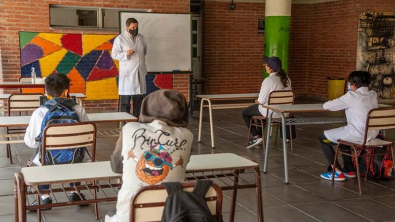 Ante el avance de los contagios los docentes de Córdoba necesitamos asambleas para decidir