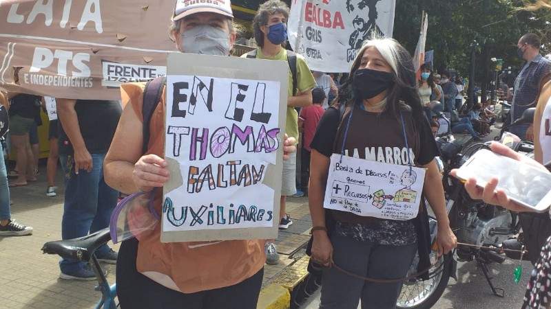 Asamblea docente en La Plata votó paro de 48 hs y movilización