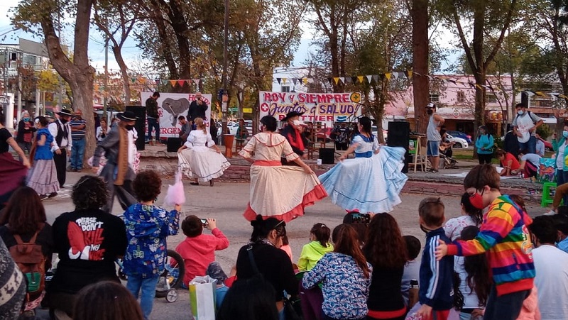 Gran festival en defensa de la salud pública en Plottier