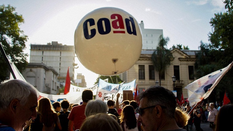 Sigue el paro de docentes universitarios ante la negativa del Gobierno a negociar la paritaria