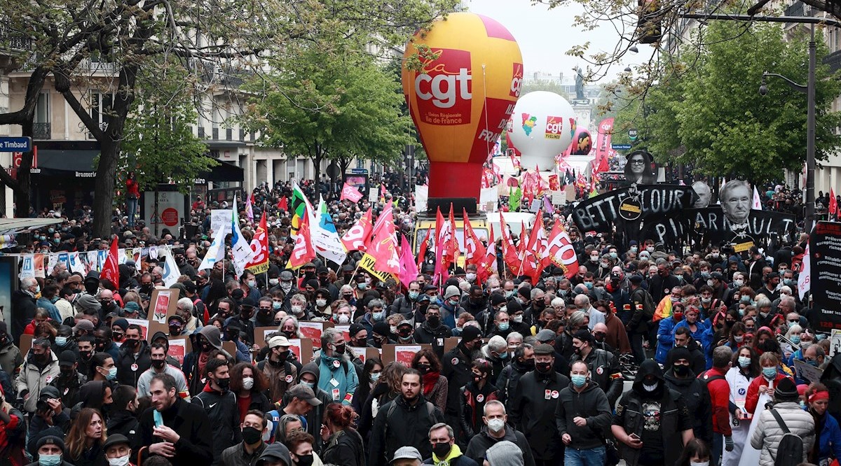 Miles de personas marcharon por el día del trabajador en Francia pese a la represión policial