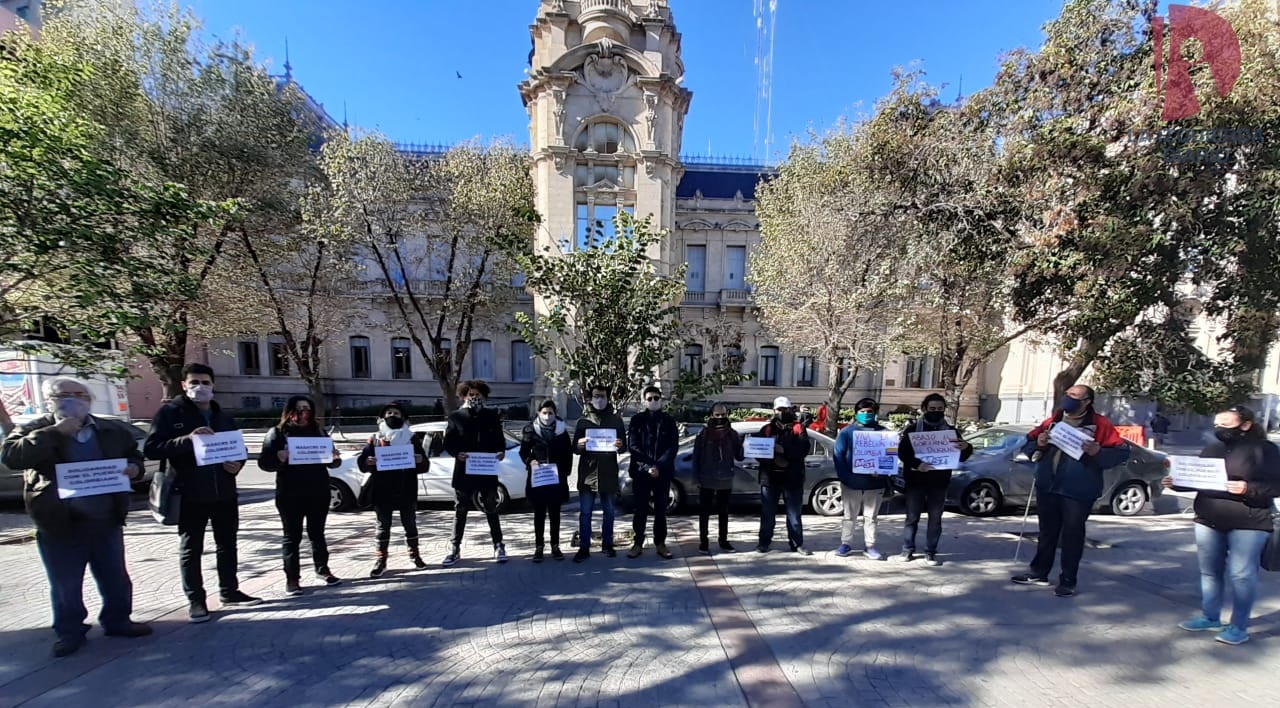 Conferencia de prensa en Bahía Blanca en apoyo a la lucha del pueblo colombiano