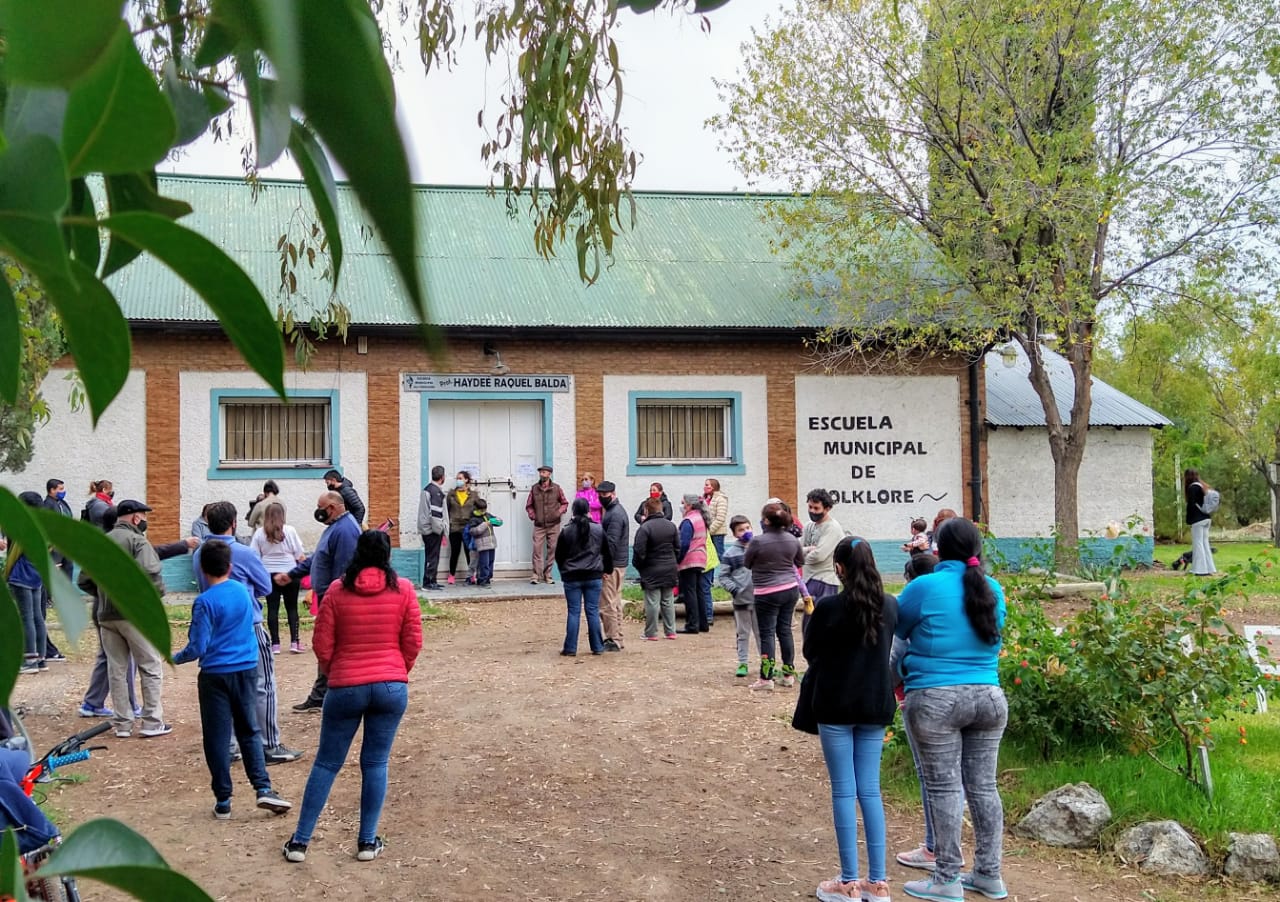 Río Negro: peligra continuidad de la Escuela Municipal de Folclore de Allen