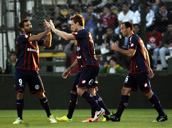 San Lorenzo le ganó a Defensa y Justicia por 3 a 1