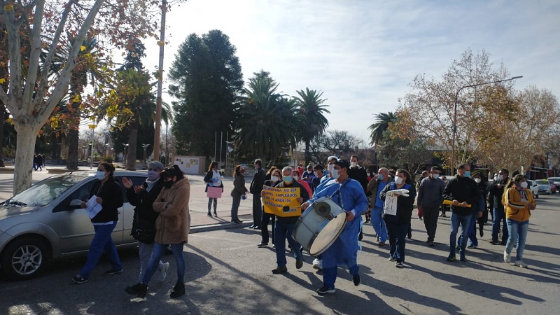 Gral Alvear: trabajadores del Hospital Enfermeros Argentinos denuncian sueldos por debajo de la Canasta Básica 