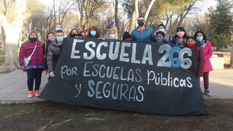 La escuela N° 266 de Plottier llevó sus reclamos al Consejo Provincial de Educación