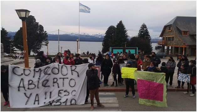 Continúa la lucha por los comedores escolares en Bariloche