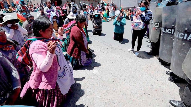 Lo que está detrás del conflicto cocalero en Bolivia