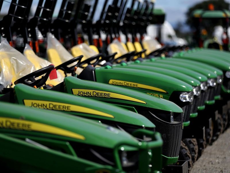 Estados Unidos: diez mil trabajadores de la fábrica John Deere entraron en huelga