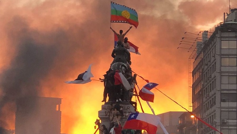 A dos años de la rebelión en Chile: crisis política, Constituyente y elecciones