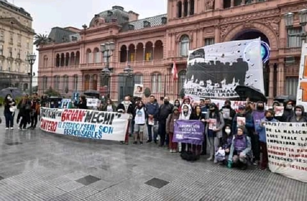 Familiares y amigos víctima de asesinatos laborales avanzan en la coordinación