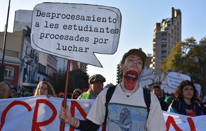 Construyamos una gran movilización contra el FMI, el ajuste a la educación y por la absolución de estudiantes procesados por luchar