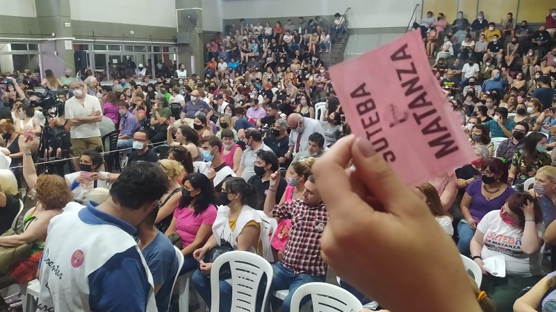 Suteba La Matanza: cientos de docentes defienden su independencia política para enfrentar el ajuste