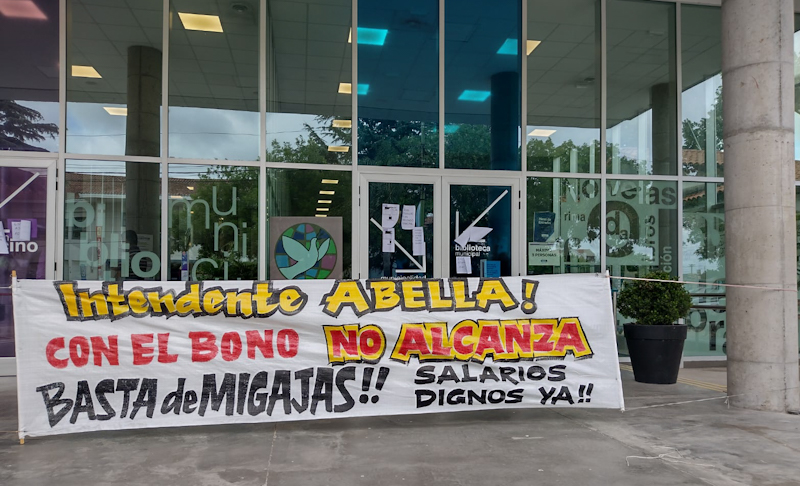 Municipales de Campana se organizan en asamblea por aumento salarial y condiciones de trabajos