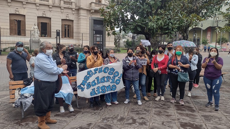 Jujuy: Trabajadores de la educación no formal se movilizan contra decreto de Morales