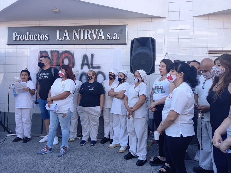 La Nirva: “No vamos a permitir que nos saquen nuestros puestos de trabajo”