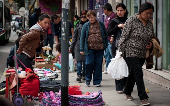 Carta de intenciones del Gobierno al FMI ¿En qué afectará a las mujeres el acuerdo?