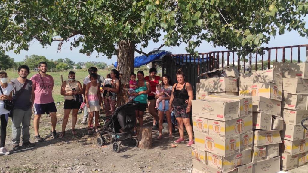 Familias de barrio Aeropuerto sin techo y sin trabajo: la letra chica del pacto con el Fondo Monetario