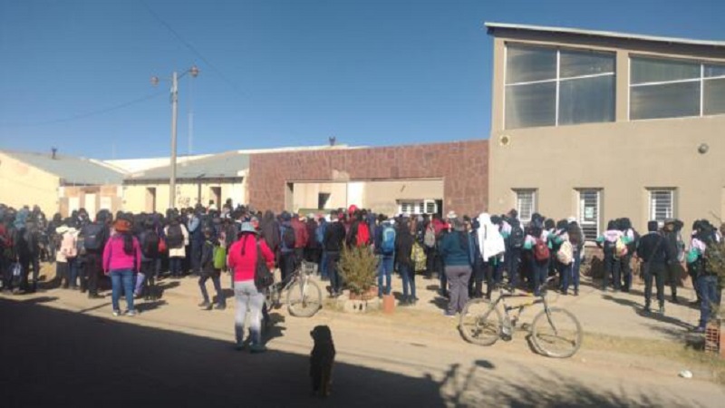  Jujuy: docentes sin trabajo y estudiantes sin docentes 