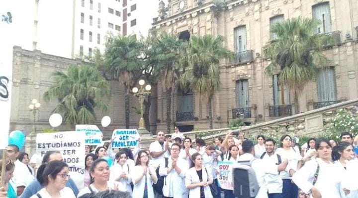 "Que Enfermería sea Facultad": estudiantes y la EUE convocan a marchar por este reclamo histórico 